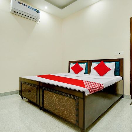 Hotel O Classic Mohali Экстерьер фото